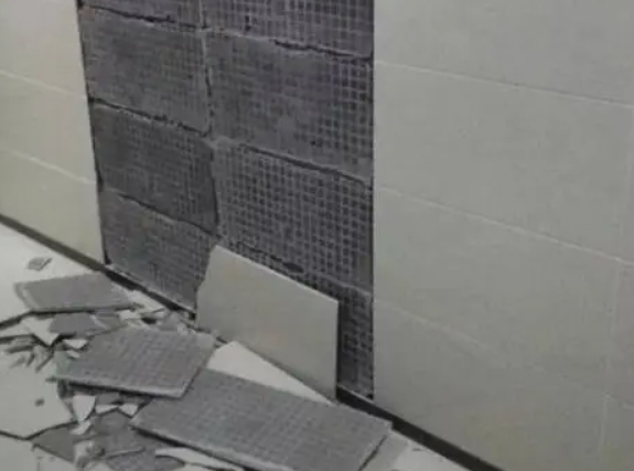 魏县瓷砖空鼓维修公司分享下魏县墙砖松动维修的知识